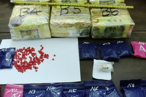 Đang vận chuyển lô “hàng khủng” lập tức bỏ chạy khi gặp công an