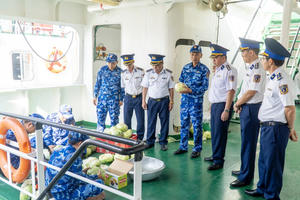 Đón Tết ở nơi đầu sóng ngọn gió