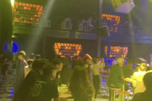 Đồng Nai: Kiểm tra quán bar trá hình, phát hiện 6 đối tượng dương tính với ma tuý