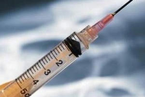 Phú Thọ: Công an vào cuộc điều tra nghi vấn y sĩ dùng chung kim tiêm cho nhiều người