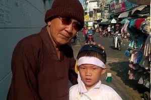 Vụ chồng thiếu vợ vì 50 nghìn đồng: Được ủng hộ nhiều tiền, tại sao 2 con nhỏ nạn nhân xin tiền mai táng?