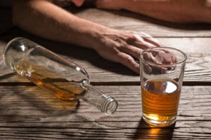 Đừng để “bóng ma rượu” ám ảnh ngày xuân