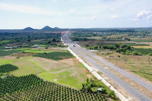 Bình Thuận công bố 8 công trình, dự án thúc đẩy phát triển kinh tế - xã hội