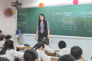 Nhà giáo tâm huyết với nghề và truyền cảm hứng sáng tạo cho bao thế hệ học trò, đồng nghiệp