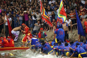 Cuồng nhiệt với Lễ hội Bơi Đăm truyền thống 2018