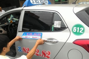 Hà Nội: Xử lý nghiêm việc không giảm giá cước taxi
