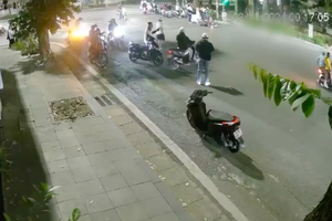 Triệu tập nhóm đối tượng quái xế gây náo loạn đường phố tông người đi đường tử vong