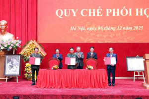 Lễ ký Quy chế phối hợp giữa Bộ Công an, Bộ Quốc phòng và Bộ Ngoại giao.