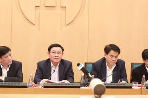 Bí thư Vương Đình Huệ: Cách ly 176 nhân khẩu ở phố Trúc Bạch