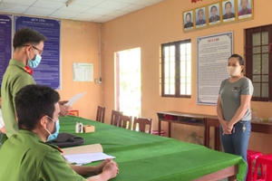 Bạc Liêu: Xử phạt hành chính một phụ nữ chia sẻ thông tin kích động bạo lực