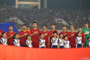 Bầu Đức "kênh" VPF: Người hào sảng, ai làm thế!