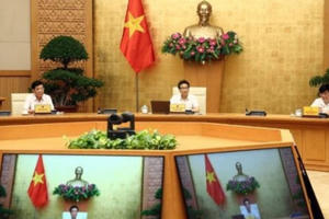 Phó Thủ tướng Vũ Đức Đam kêu gọi sử dụng công nghệ trong phòng chống dịch Covid-19