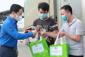 Đoàn TNCS HCM đã góp sức phòng chống dịch trên 181 tỷ đồng