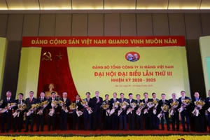 Đại hội Đảng bộ Tổng Công ty Xi măng Việt Nam lần thứ III thành công tốt đẹp