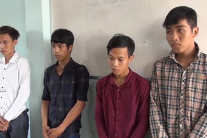 Kiên Giang: Khởi tố 4 đối tượng xúc phạm cờ Tổ quốc