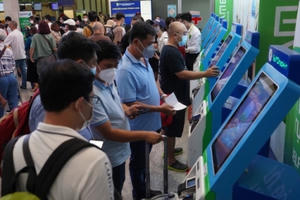 Giá vé máy bay dịp nghỉ lễ 30/4 -1/5 "hạ nhiệt"