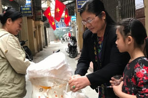 Tục mua muối đầu năm: Mong một năm mới no đủ, mặn mà và ấm áp