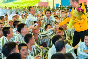 Bận thế nào, Đàm Vĩnh Hưng cũng nhất định phải diễn một show đặc biệt trong năm