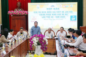 Sẵn sàng cho giải vô địch Việt dã leo núi "Chinh phục đỉnh cao Bà Rá"