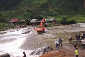 Lào Cai: Lũ cuốn khu vực mỏ vàng, số người chết tăng