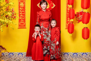 Lều Phương Anh du xuân sớm cùng hai con