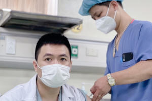 TP HCM: Đối tượng được tiêm mũi 4 vaccine phòng COVID-19