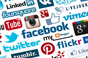 Tài khoản facebook định danh mới được livestream?