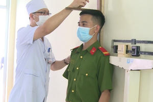 Công an tỉnh Thanh Hoá tổ chức khám sức khỏe đối với thí sinh thi tuyển vào các Trường CAND