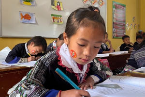 Tháo gỡ khó khăn việc thiếu giáo viên tiếng Anh tại Mù Cang Chải