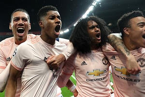 PSG 1-3 M.U: "Trái đắng" phút bù giờ