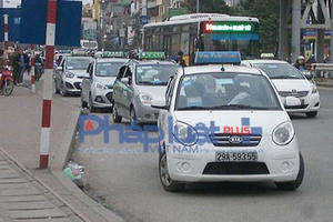 Vụ xe khách "bò" để bắt khách: Ra quân xong đâu lại vào đấy