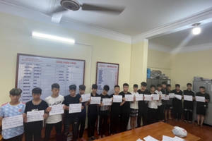 Hải Phòng: Tạm giữ 25 đối tượng dùng chai thủy tinh đập phá xe máy của người qua đường