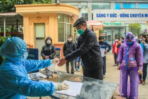 Hà Nội tăng cường điều trị tại nhà, giảm ca nặng, tử vong