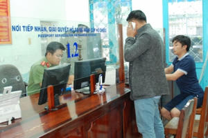 Người dân Đà Nẵng chưa mặn mà đăng ký tờ khai hộ chiếu qua mạng