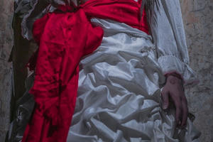 Bộ ảnh búp bê kinh dị Annabelle phiên bản Việt khiến người xem rợn gáy