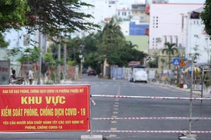 Những con phố 'lặng thinh' khi Đà Nẵng giãn cách xã hội