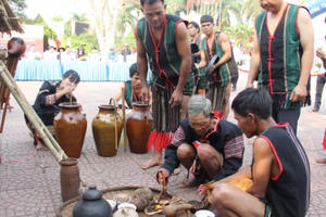 Đắk Lắk: Lễ cúng mừng lúa mới của người M’Nông Gar