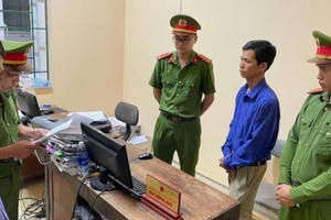 Tuyên Quang: Bắt tạm giam cán bộ địa chính chiếm đoạt tiền của người dân