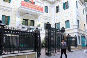 Hà Nội: Không được quay phim, ghi âm cán bộ tiếp dân khi chưa có sự đồng ý Hà Nội: Không được quay phim, ghi âm cán bộ tiếp dân khi chưa có sự đồng ý