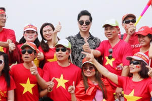 Ngọc Sơn – Michael Lang quyết định thưởng 250 triệu cho đội tuyển Olympic Việt Nam Ngọc Sơn – Michael Lang quyết định thưởng 250 triệu cho đội tuyển Olympic Việt Nam