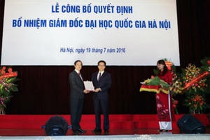 Trao quyết định bổ nhiệm Giám đốc Đại học Quốc gia Hà Nội
