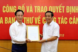 Triển khai Quyết định của Ban Bí thư về công tác cán bộ