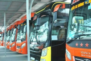 Dừng hoạt động vận tải hành khách ở vùng dịch cấp độ 4