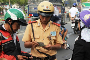 Xử phạt xe không chính chủ: Cần hiểu đúng quy định pháp luật