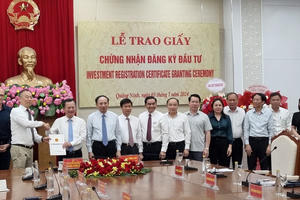 Foxconn đầu tư hơn 550 triệu USD cho 2 dự án tại Quảng Ninh