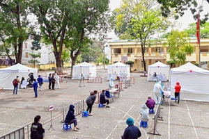 Xét nghiệm nhanh cho hơn 700 người dân có yếu tố liên quan đến Covid-19