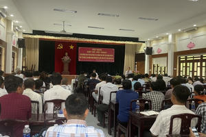 Huyện Vĩnh Cửu đối thoại với dân để khai thác du lịch hồ Trị An