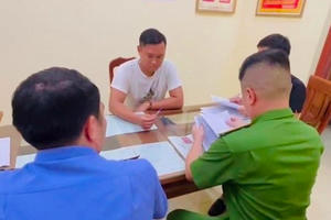 Bắt tạm giam đối tượng chiếm đoạt gần 400 triệu đồng do người khác chuyển khoản nhầm Bắt tạm giam đối tượng chiếm đoạt gần 400 triệu đồng do người khác chuyển khoản nhầm