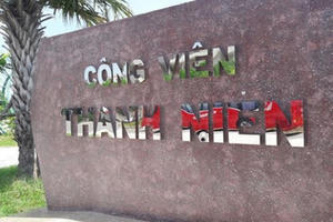 Đà Nẵng: Xót xa công viên 50 tỷ đồng bị bỏ hoang, thành nơi phóng uế Đà Nẵng: Xót xa công viên 50 tỷ đồng bị bỏ hoang, thành nơi phóng uế