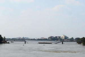 Vụ sập cầu Ghềnh: Hai tài công đã báo với chủ tàu trước khi bỏ trốn